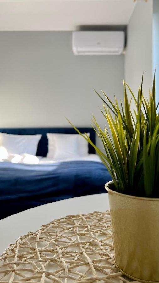 Aparthotel W Dolinie Stawow Zator By Housine Las Экстерьер фото