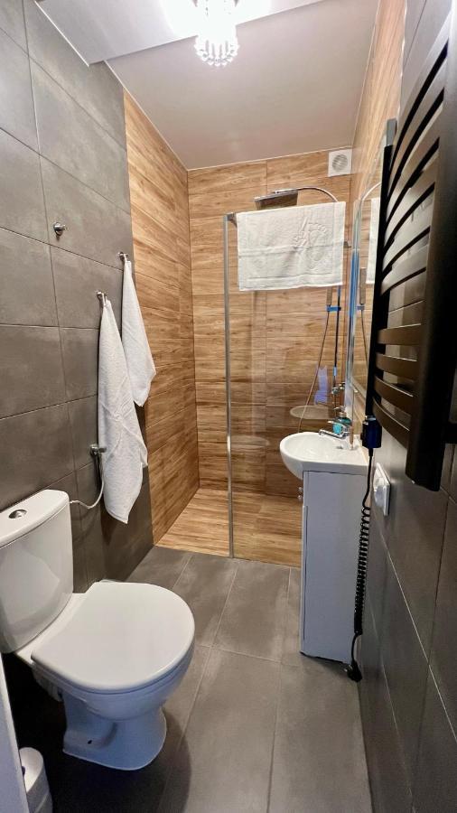 Aparthotel W Dolinie Stawow Zator By Housine Las Экстерьер фото
