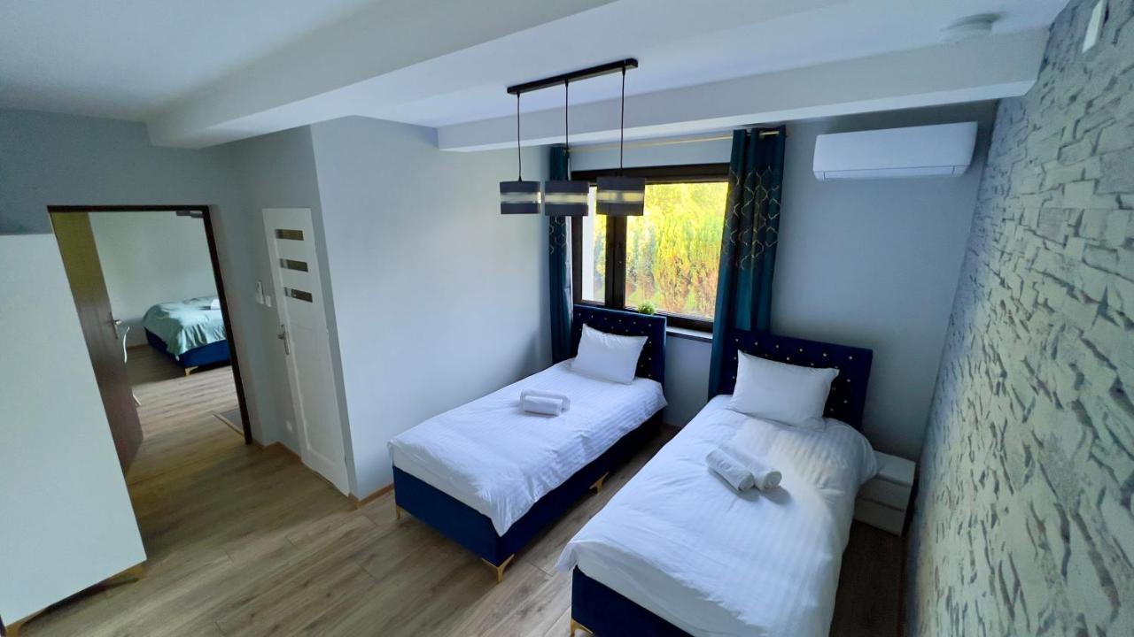Aparthotel W Dolinie Stawow Zator By Housine Las Экстерьер фото