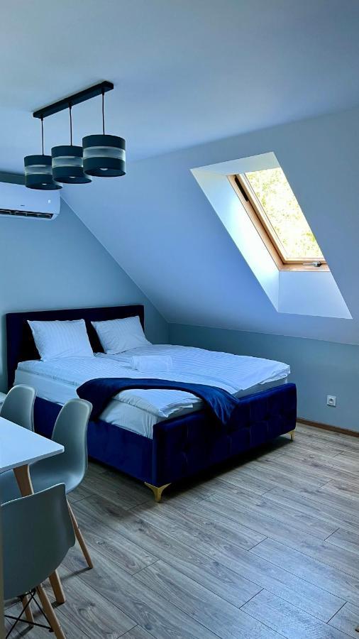 Aparthotel W Dolinie Stawow Zator By Housine Las Экстерьер фото